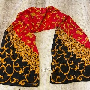 Jacqueline Ferrar Scarf 100% Silk
